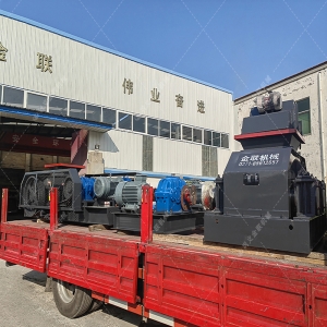 兩臺小型對輥制砂機 610x400組合對輥發往上海