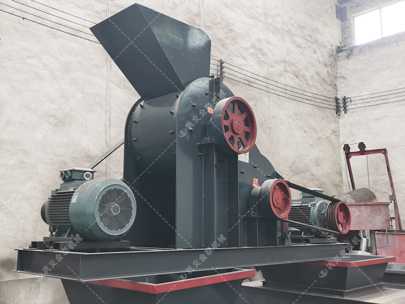 中型無篩底雙級破碎機設備發(fā)貨圖片