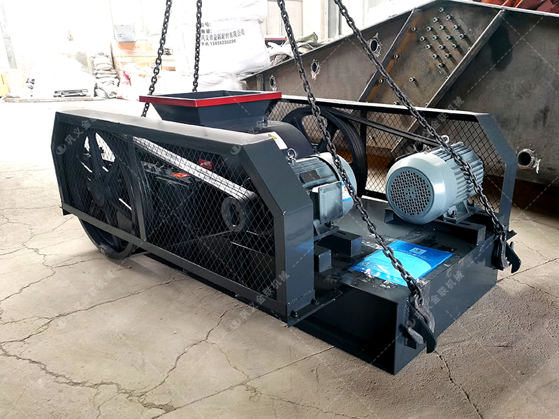 2PG610X400對輥破碎機發貨圖片_發往湖北十堰_破碎鵝卵石