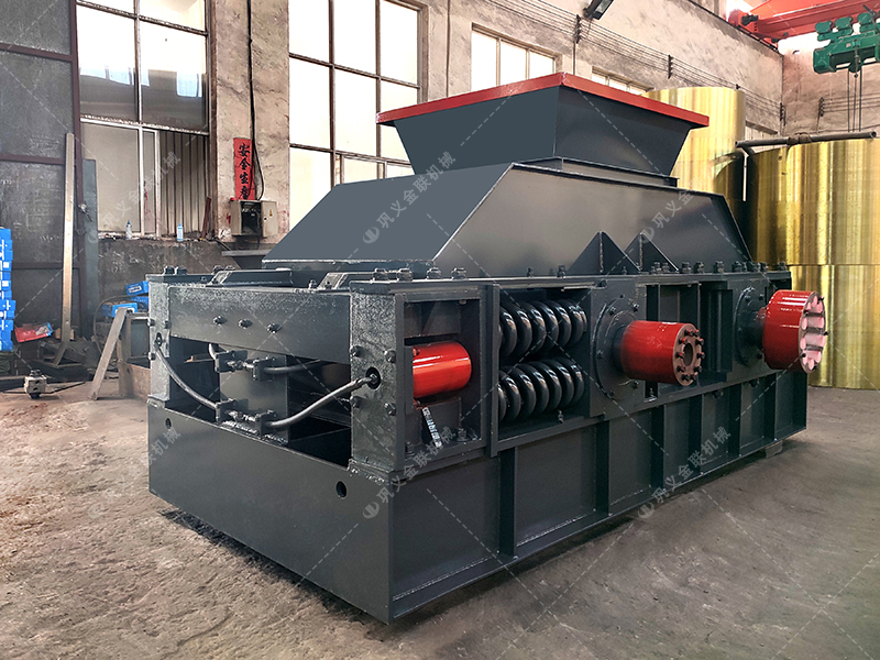 1200x800大型液壓直聯對輥破碎機發往河南