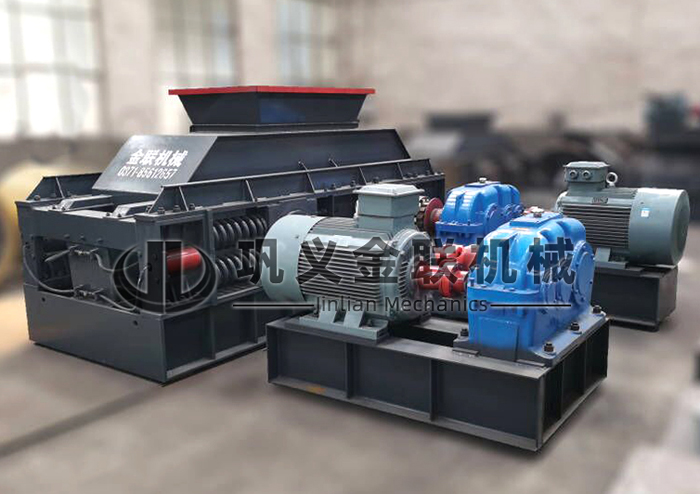 對(duì)輥破碎機(jī)|對(duì)輥破碎機(jī)價(jià)格|小型對(duì)輥式破碎機(jī)圖片/視頻/型號(hào)參數(shù)