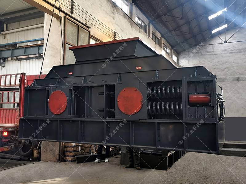 青石可以制砂嗎？時產(chǎn)150噸青石用什么型號打砂機？