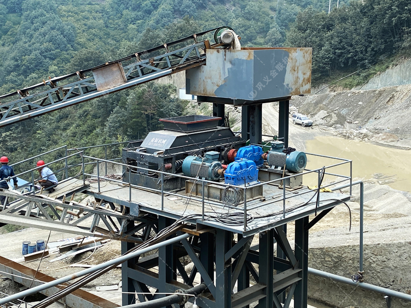 影響對輥制砂機生產效率的因素有哪些？推薦廠家